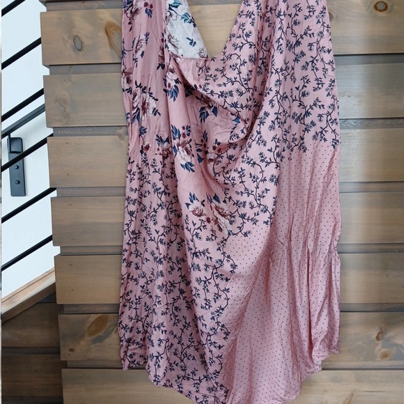 Kate Spade Silk Scarf Pink Border Multi Color 34 X 34 - Picture 3 of 6